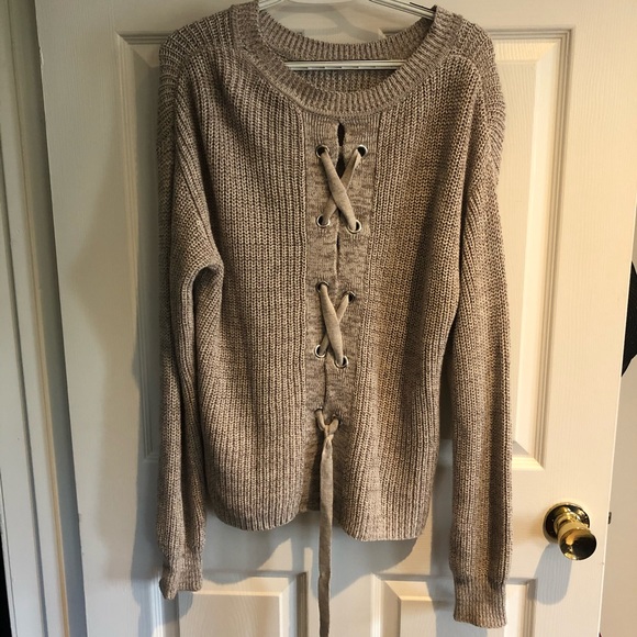 Sweater - Picture 2 of 3